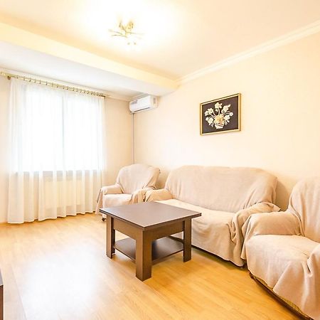 Excellent Apartment In The Center Of The Capital.Amiryan Jerevan Eksteriør billede