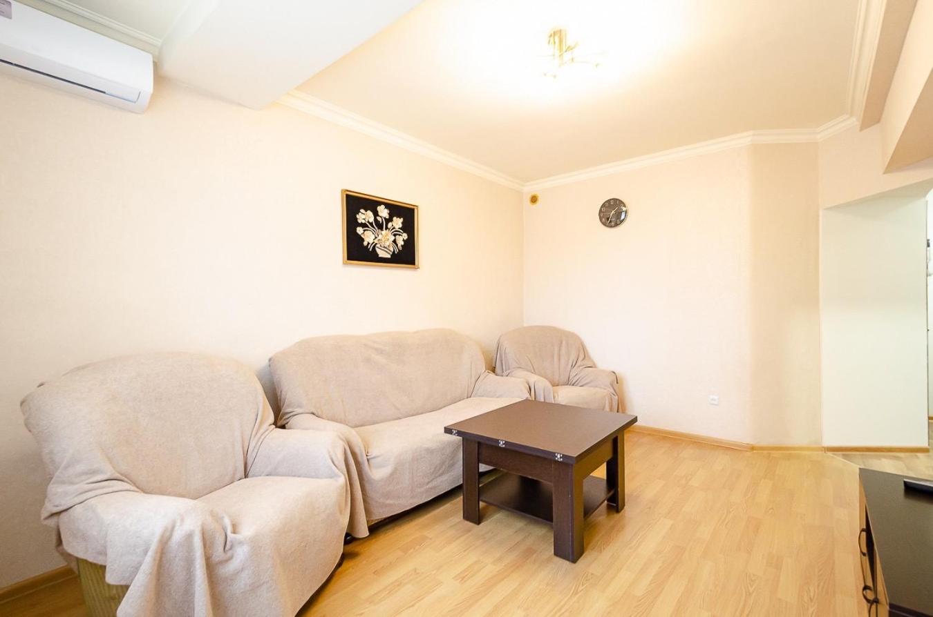 Excellent Apartment In The Center Of The Capital.Amiryan Jerevan Eksteriør billede